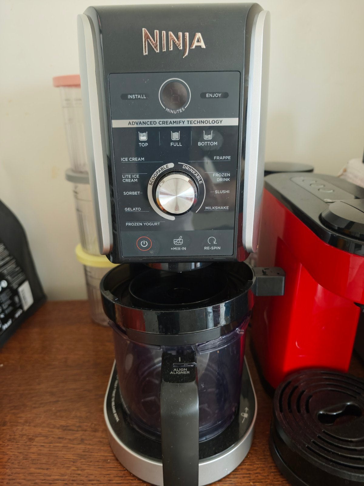 Ninja CREAMi Deluxe ijsmachine met garantie en 4 bekers pint, Ophalen