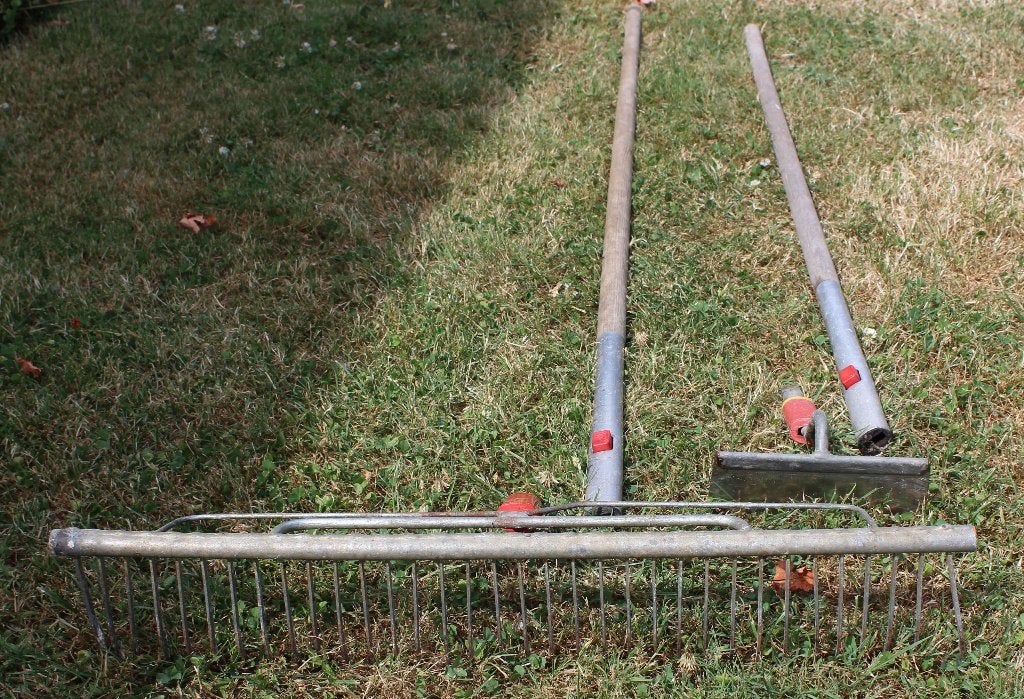 RASETTE et RÂTEAU FANEUR WOLF, Jardin & Terrasse, Outils à main, Utilisé, Râteau, Enlèvement ou Envoi