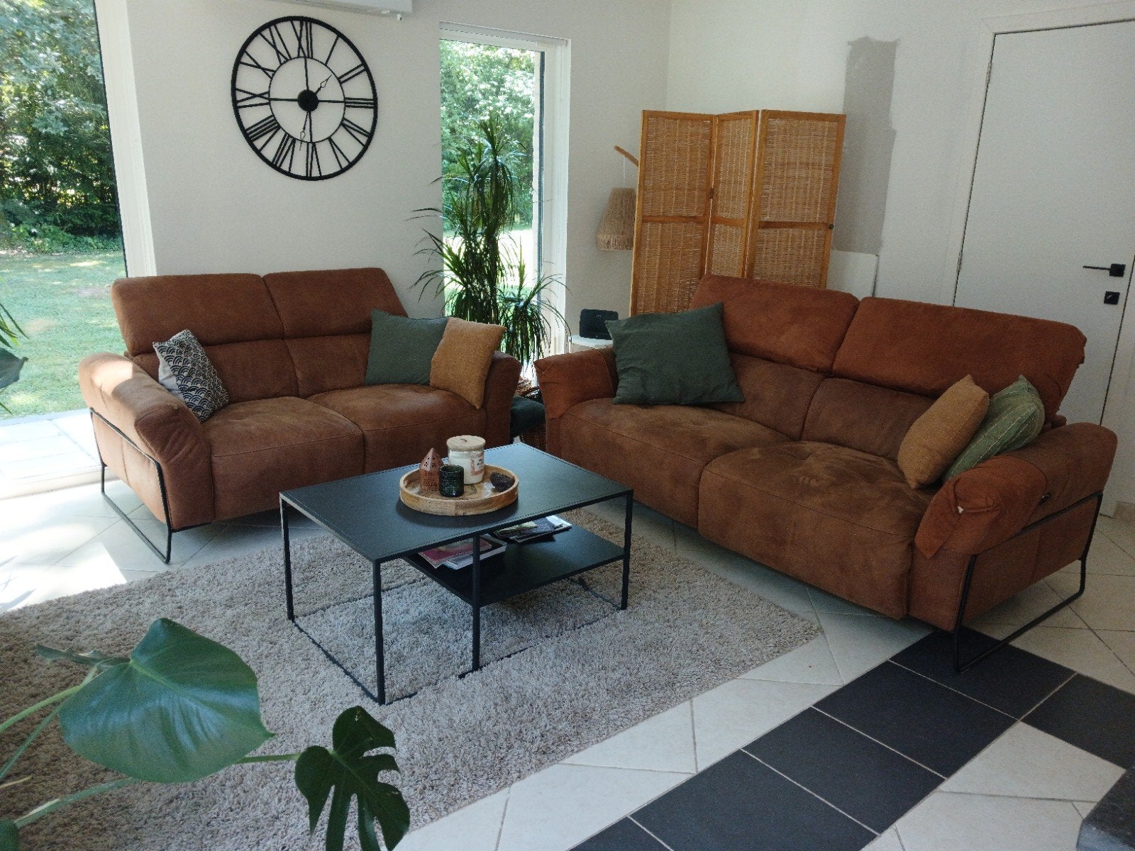 Canapés 3 + 2 places avec relax électrique – confortables,, Huis en Inrichting, Zetels | Complete zithoeken, Ophalen