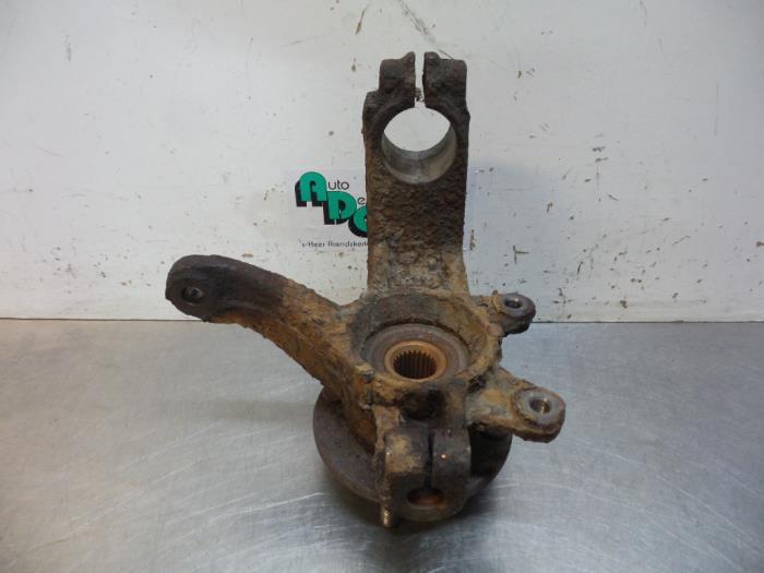 Joint avant gauche d'un Ford Fiesta (Fiesta 02-), -, 3 mois de garantie, -, -
