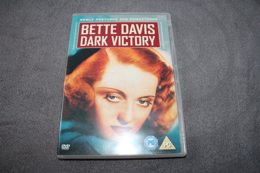 DVD Dark Victory (import regio 2), CD & DVD, Import, Enlèvement ou Envoi, Anglais, Drame