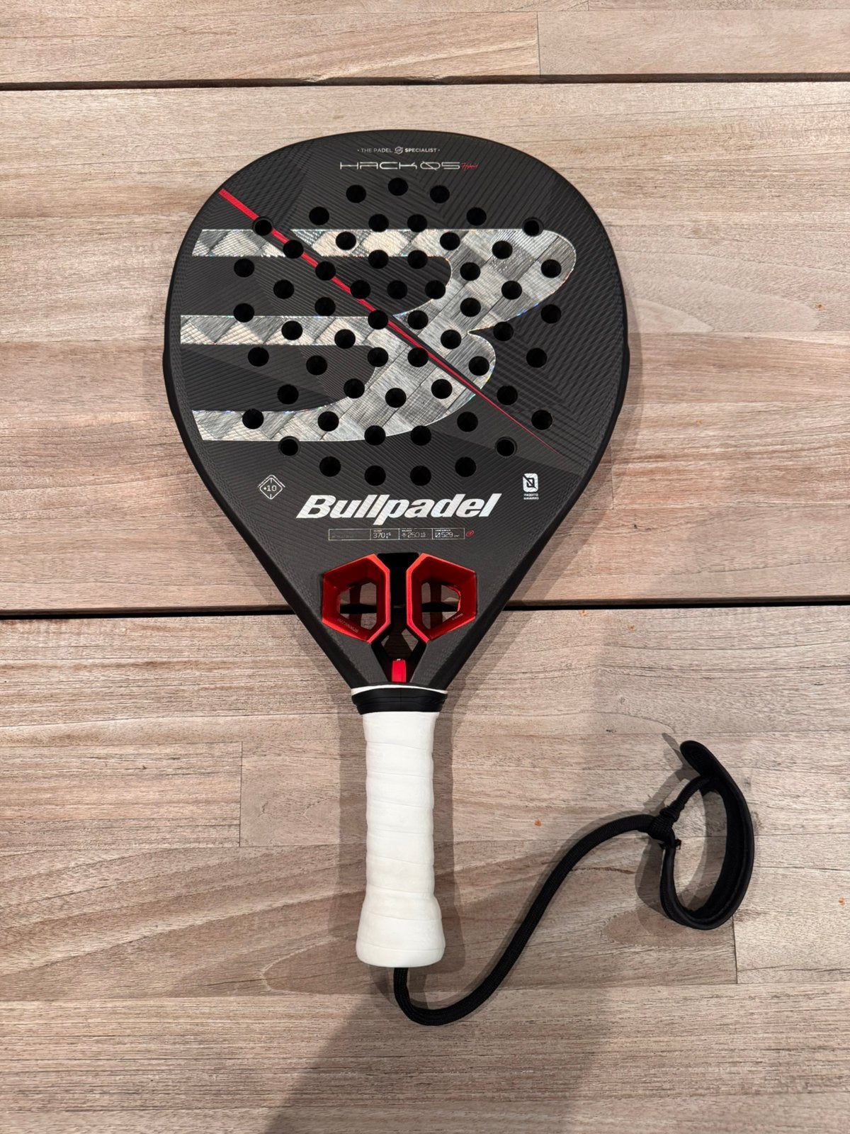 Bullpadel Hack 05 Hybrid 2027, Ophalen of Verzenden, Zo goed als nieuw, Padelracket