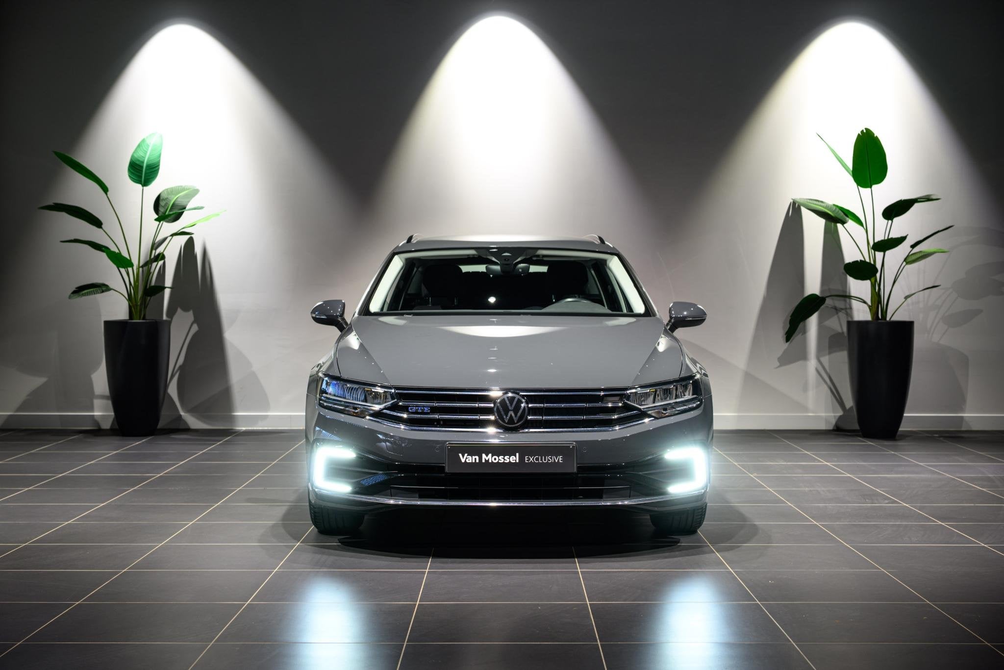 Volkswagen Passat Variant 1.4 GTE 218pk PHEV (automatique), Autos, Volkswagen, Electronic Stability Program (ESP), Argent ou Gris