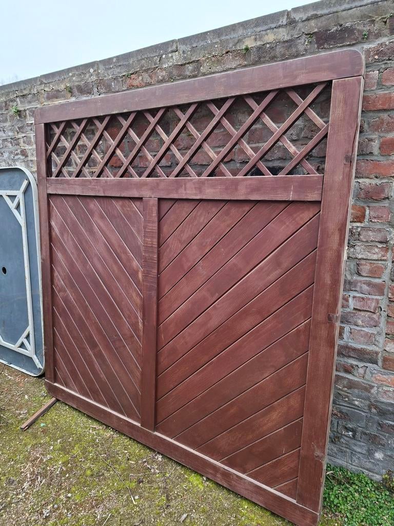Écran de jardin en merbeau, Enlèvement