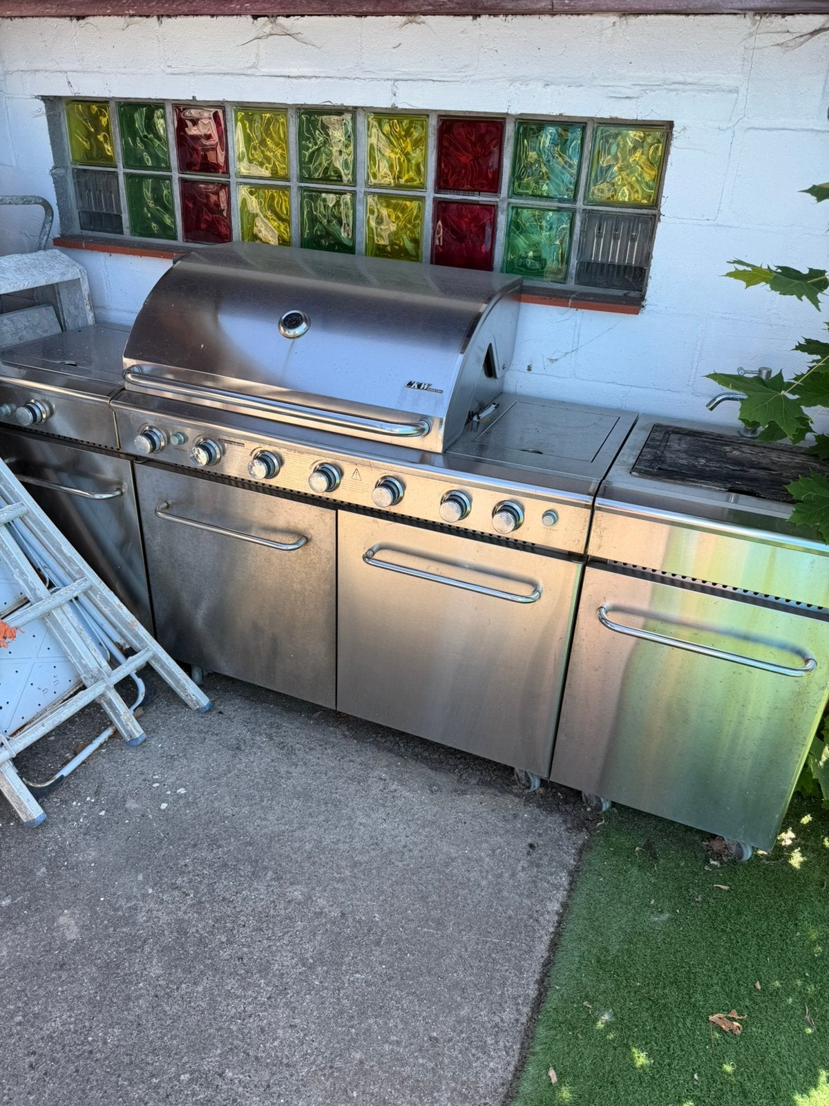 Barbecue, Ophalen, Zo goed als nieuw