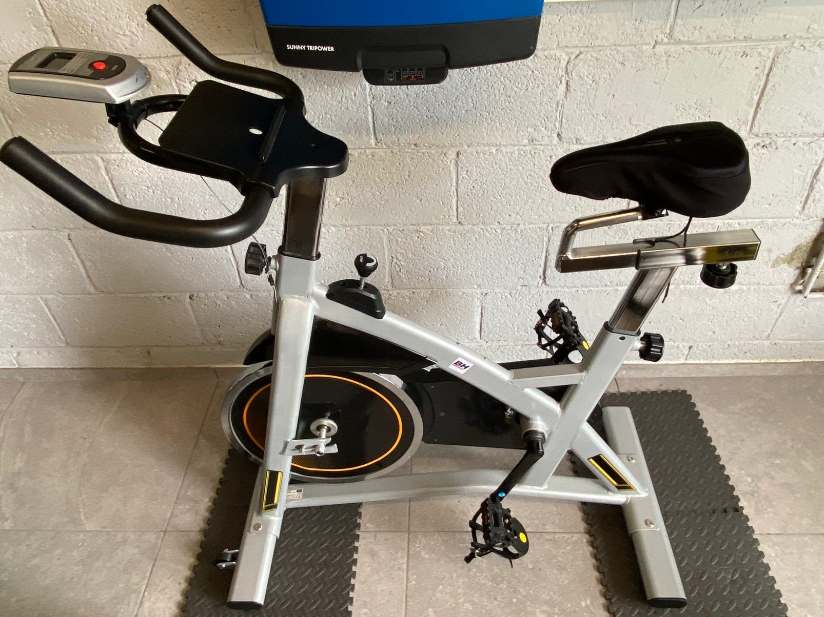 Vélo de spinning, Enlèvement, Vélo de spinning