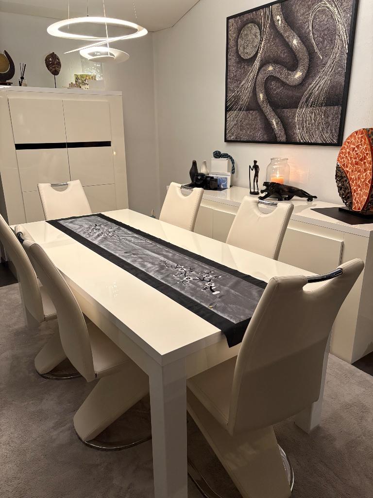 Eetplaats, Enlèvement, Utilisé, 4 à 6 chaises