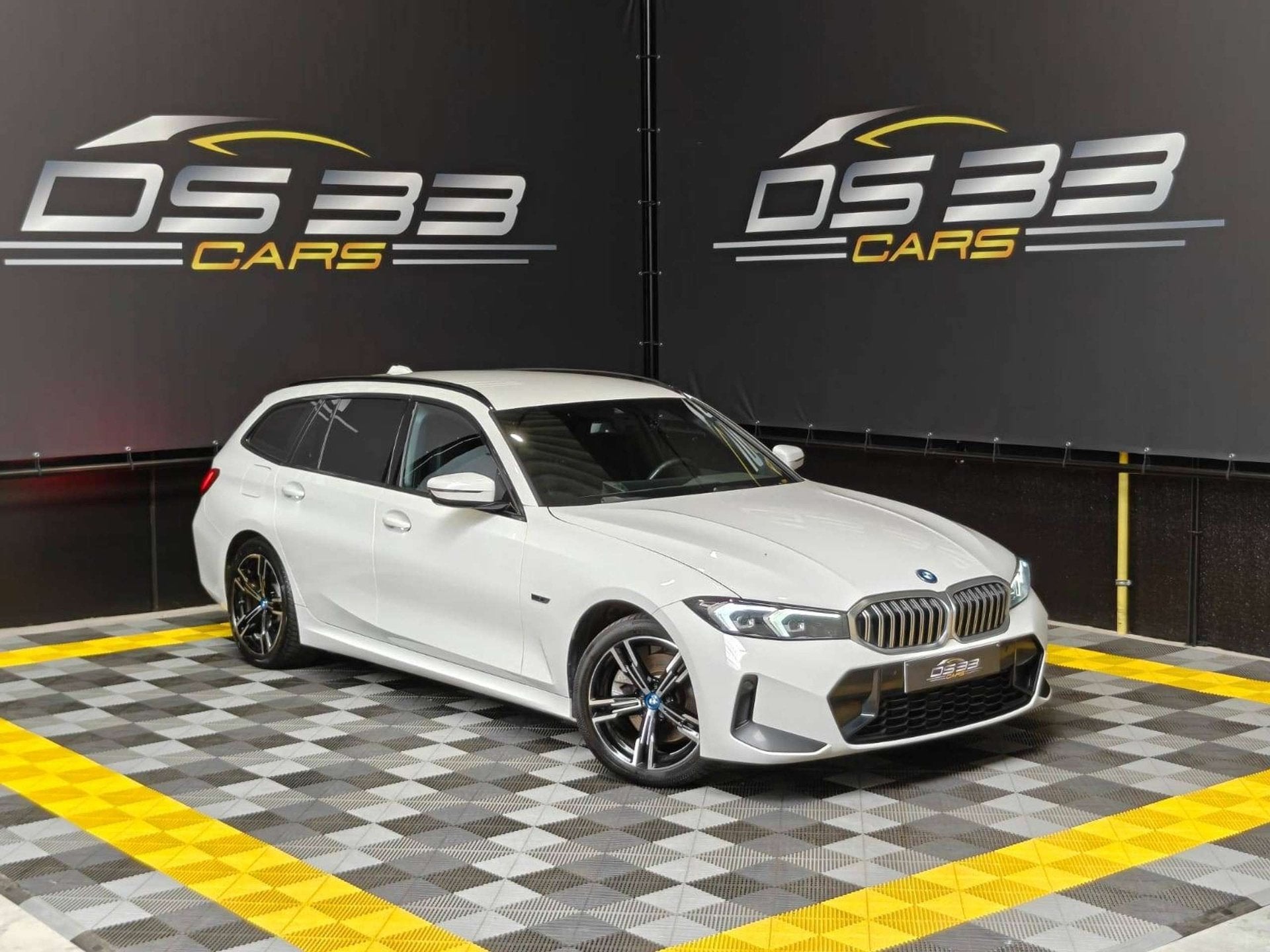 BMW 320 eAS PHEV M-pack/18"/LED/Leder/Apple/PDC, Auto's, BMW, Bedrijf, Te koop, 3 Reeks, ABS, Airbags, Alarm, Android Auto, Apple Carplay