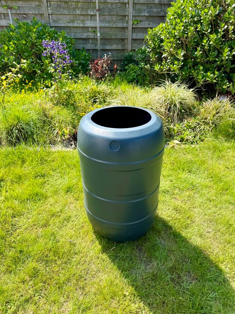 Baril de pluie Neat Ward Strata, 200 litres, Enlèvement, Utilisé