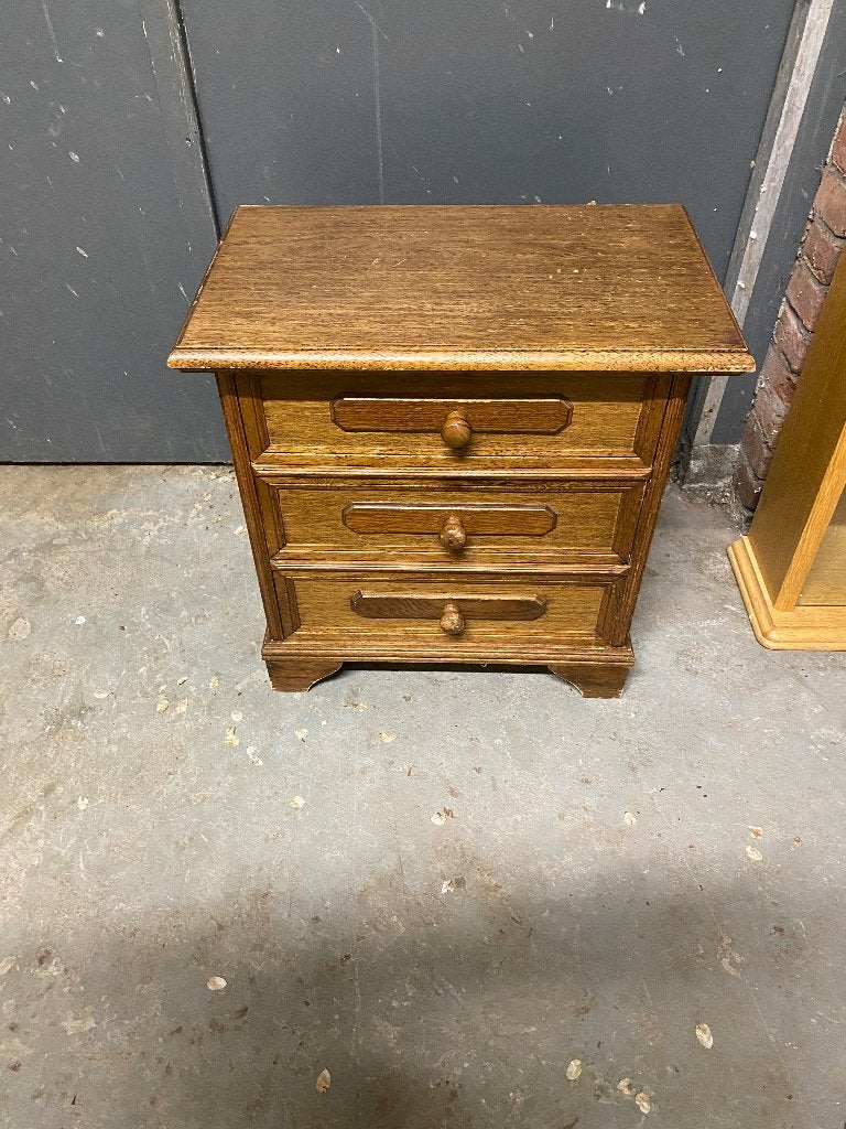 Antieke eiken kastje met 3 Laden, Antiek en Kunst, Ophalen