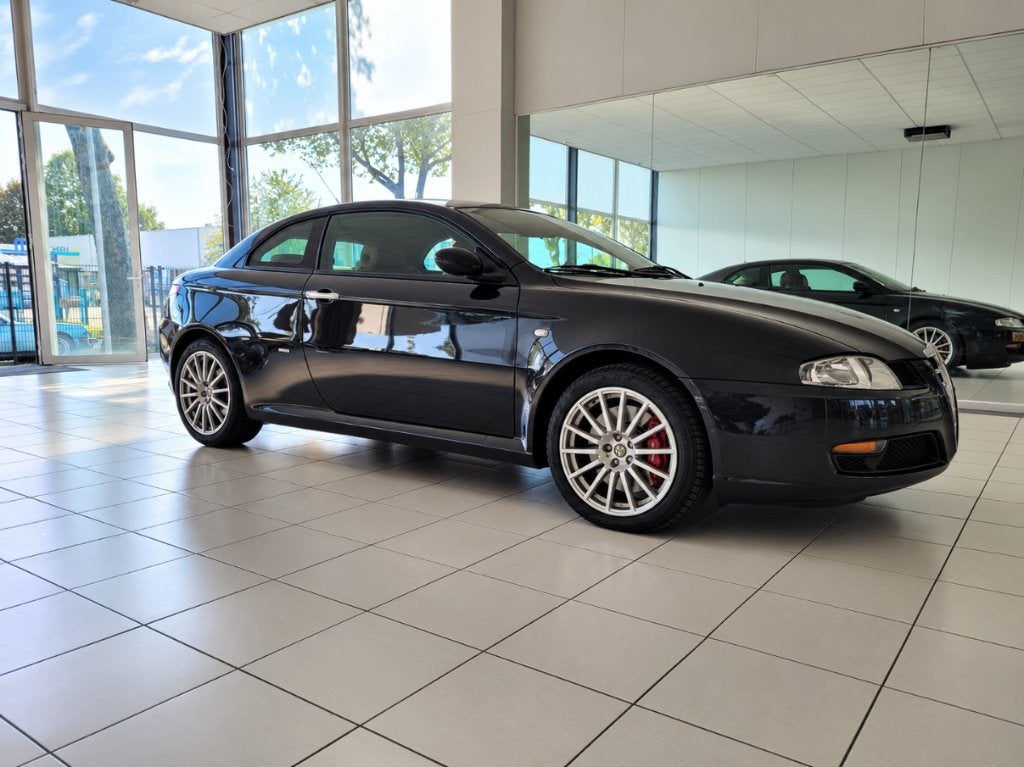 Alfa Romeo GT 3.2 V6 /89800km/1 eigenaar, Auto's, Voorwielaandrijving, Dealer onderhouden, Beige, Zwart