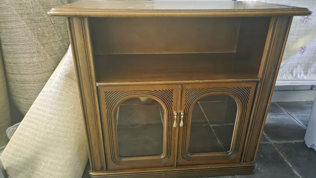 Meuble TV vintage en bois massif - en bon état, 25 à 50 cm, Moins de 100 cm, Comme neuf, Enlèvement