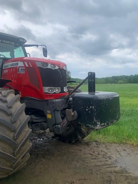 Massey Ferguson en gronddumper, Zakelijke goederen, Landbouw | Tractoren, Ophalen, Gebruikt, Meer dan 10000, Meer dan 160 Pk