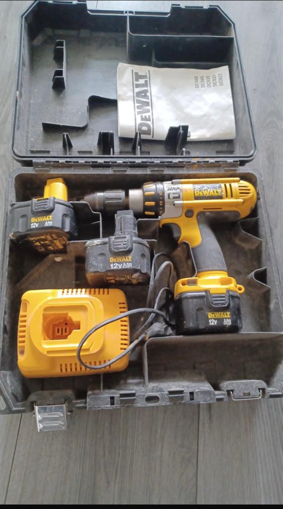 Dewalt, Enlèvement ou Envoi, Comme neuf