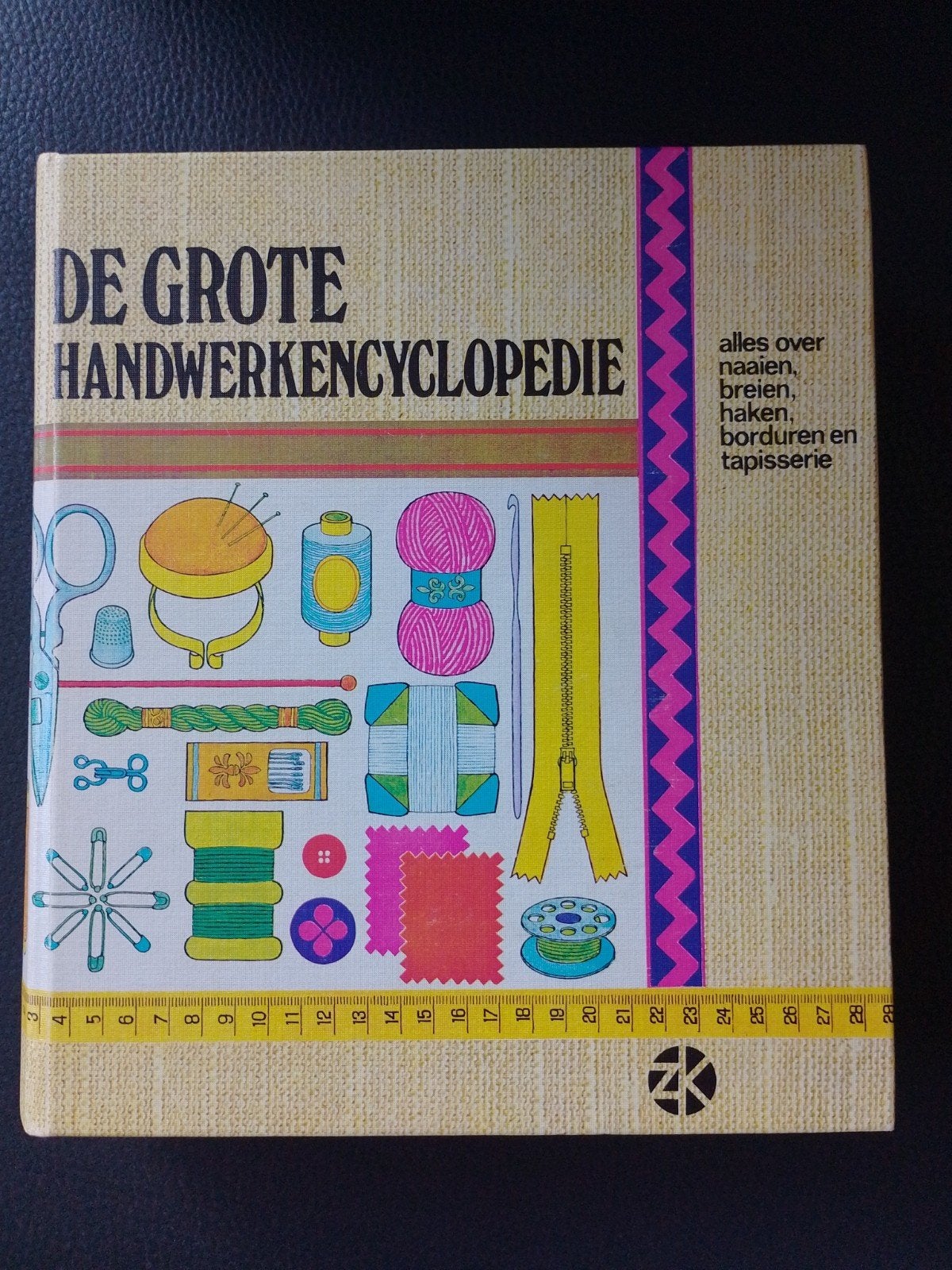 De grote handwerkencyclopedie - A. Morand, Boeken, Hobby en Vrije tijd, Ophalen, Zo goed als nieuw