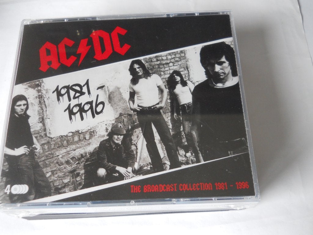 4 CD BOX - AC/DC, Cd's en Dvd's, Ophalen of Verzenden, Nieuw in verpakking, Rock, Boxset