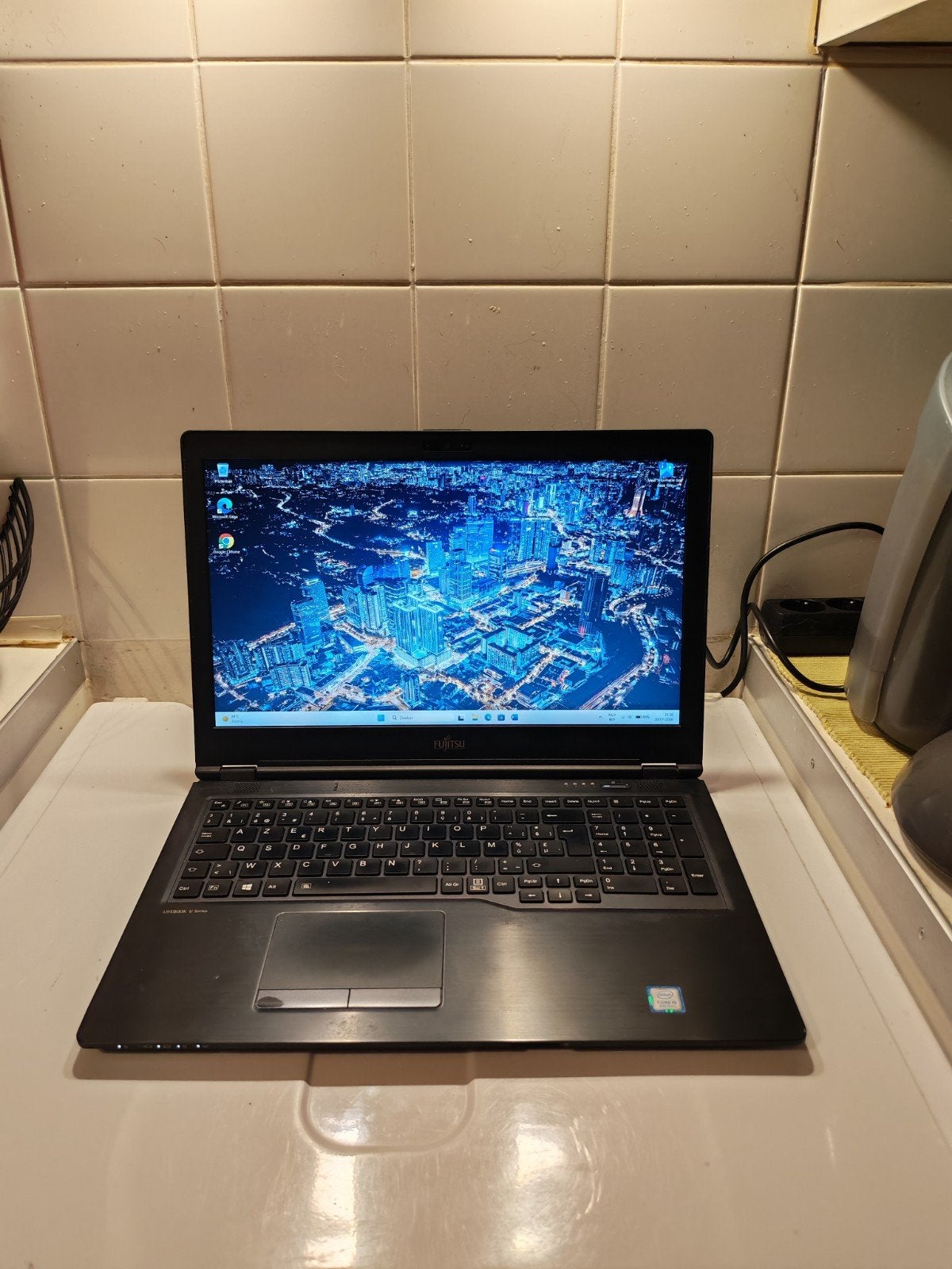 Te koop: Fujitsu U759 laptop – ssd nieuw scherm windows 11, Computers en Software, FUJITSU LIFEBOOK, SSD M 2 -512 GIGA GIGA, Met videokaart