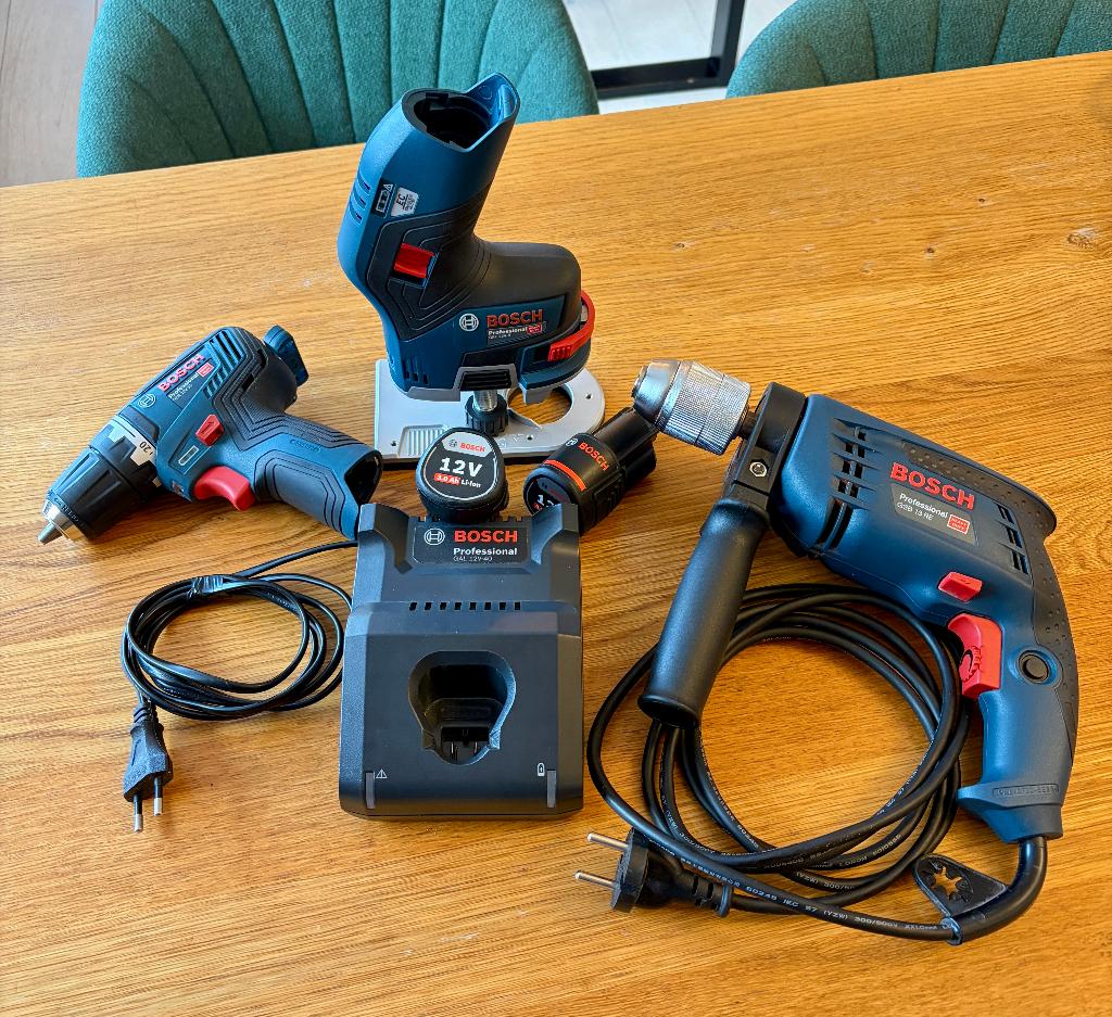 Bosch Pro - Outil 12V et 600W  (+ batteries), Enlèvement