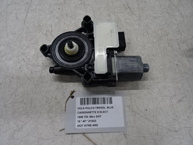 MOTEUR LEVE VITRE ELECTRIQUE ARRIÈRE DROIT Polo VI (AW1), Utilisé, Arrière, Volkswagen