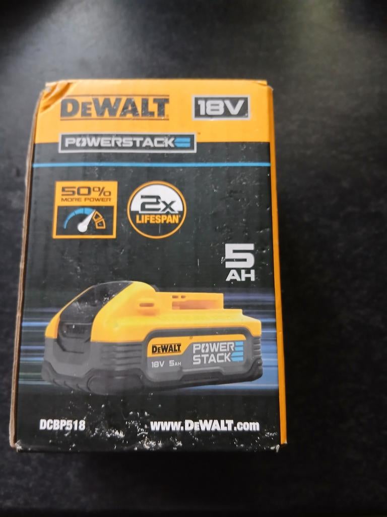Dewalt, Ophalen
