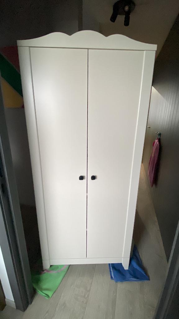 Gratis baby kleerkast IKEA, 25 à 50 cm, Utilisé, 50 à 100 cm, 150 à 200 cm