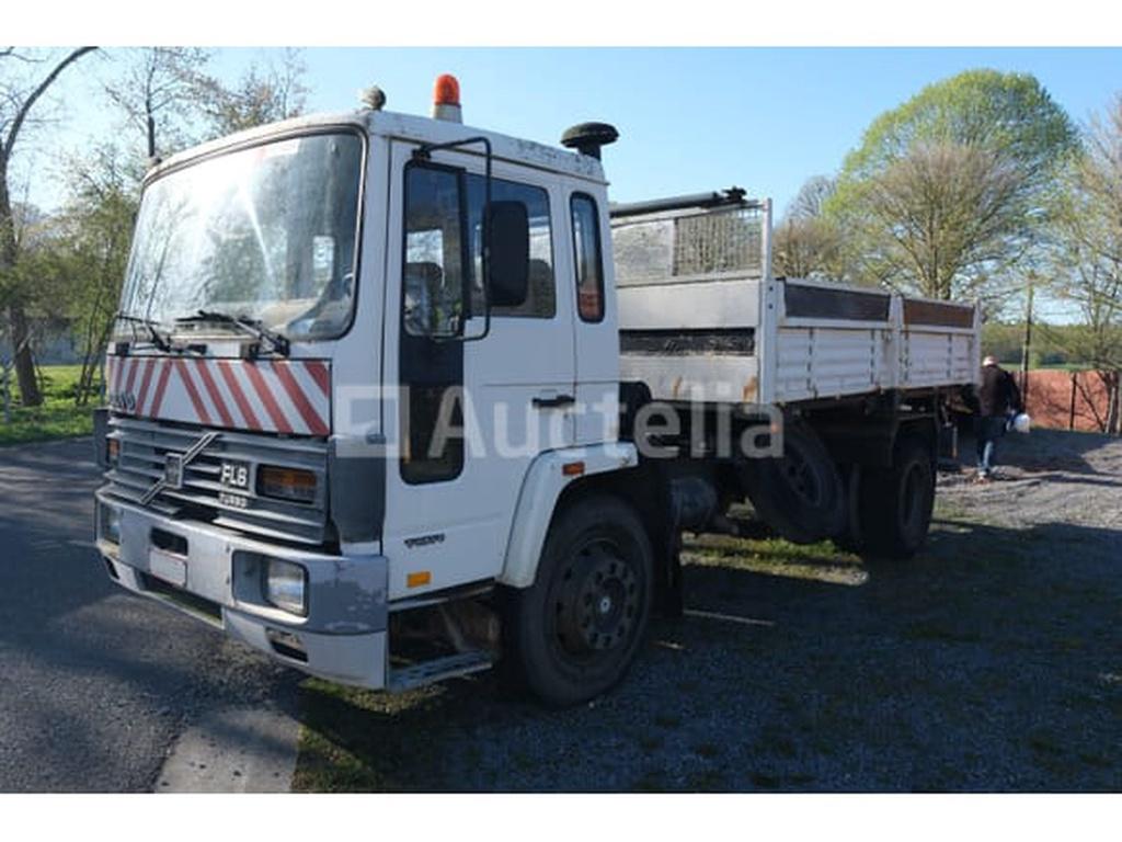 Volvo FL6-165 turbo kiepwagen (1987-359,455 km-VIN:YB1E6A2A9, Auto's, Overige brandstoffen, Bedrijf, Volvo, Te koop