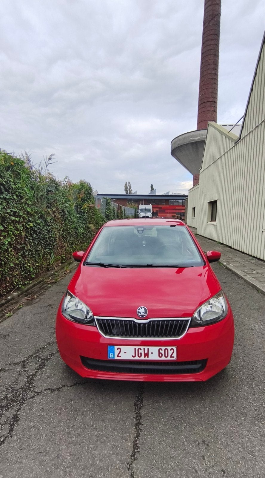 ŠKODA CITIGO 1.0 ESSENCE roule jusqu'à 2030 à Bruxelles, Auto's, Handgeschakeld, Particulier, Rood, Te koop
