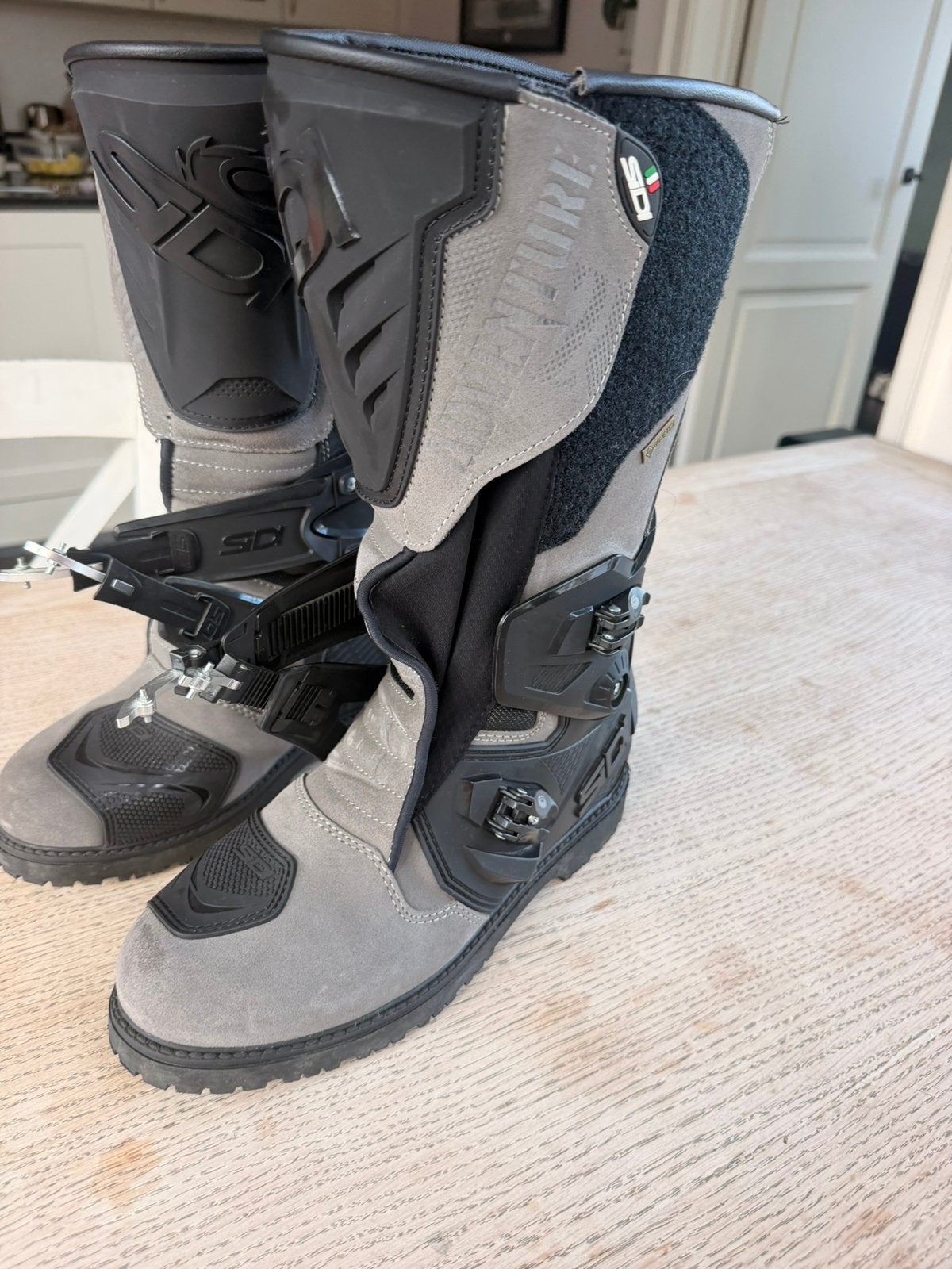 Sidi adventure 2 gore tex moto laarzen maat 44 gsa bmw gs, Motoren, Ophalen of Verzenden, Laarzen