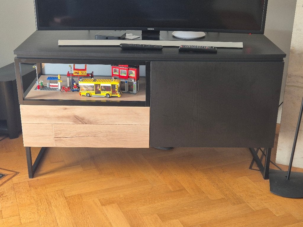 TV KASTJE PORTOFINO, Ophalen, Zo goed als nieuw