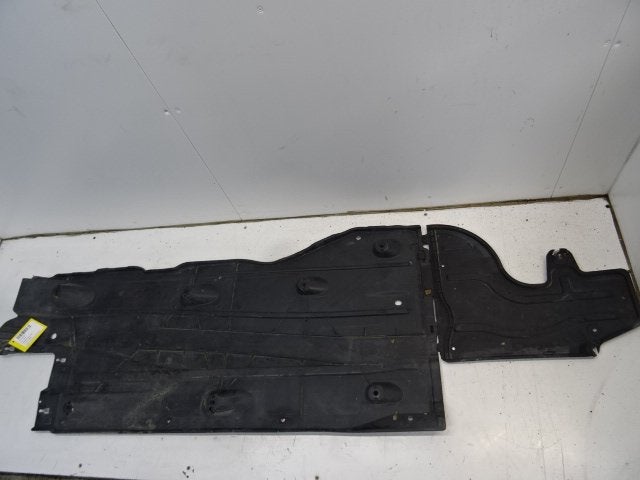 PLAQUE ARRIÈRE AVANT GAUCHE Volkswagen Golf VII (AUA), Volkswagen, Volkswagen AG, Utilisé, Kundenbetreuung@volkswagen.de