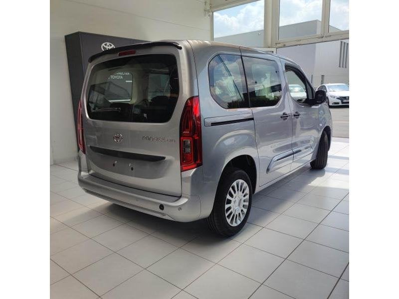 Toyota ProAce Shuttle 5pl, Auto's, ProAce, 1500 cc, Te koop, Emergency brake assist