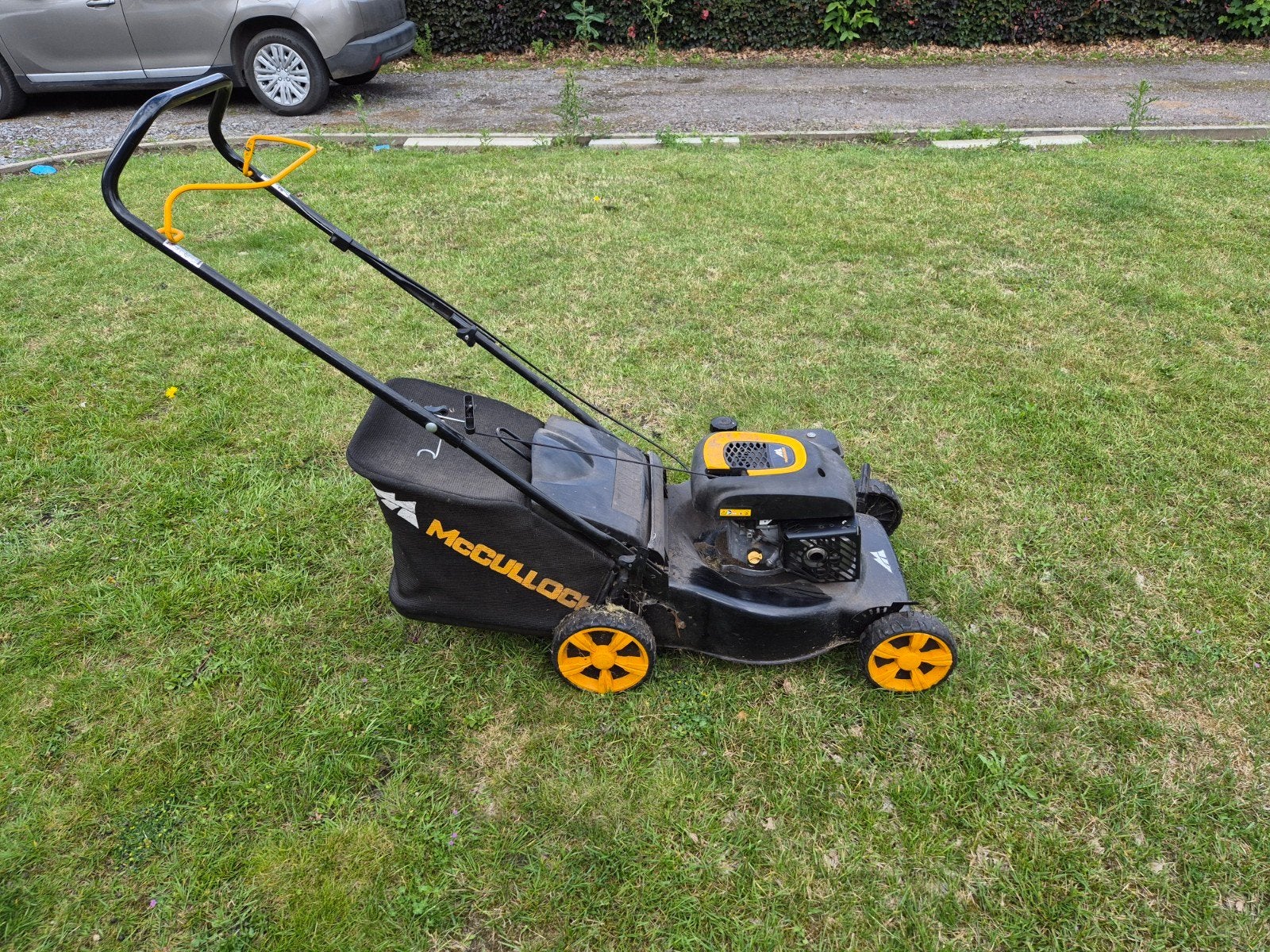 Grasmachine mculloh, Ophalen
