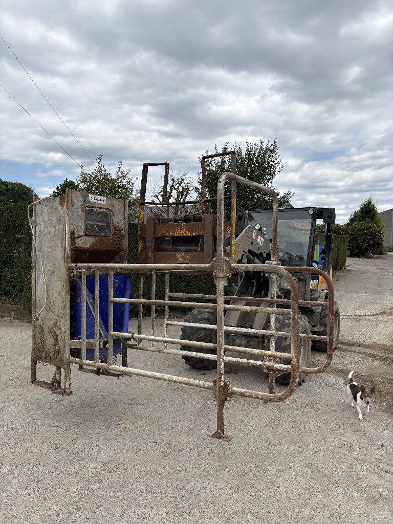 DeLaval feed station, Animaux & Accessoires