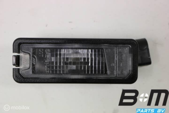 Kentekenplaat verlichting Volkswagen Golf 6 Cabrio 1K8943021, Gebruikt