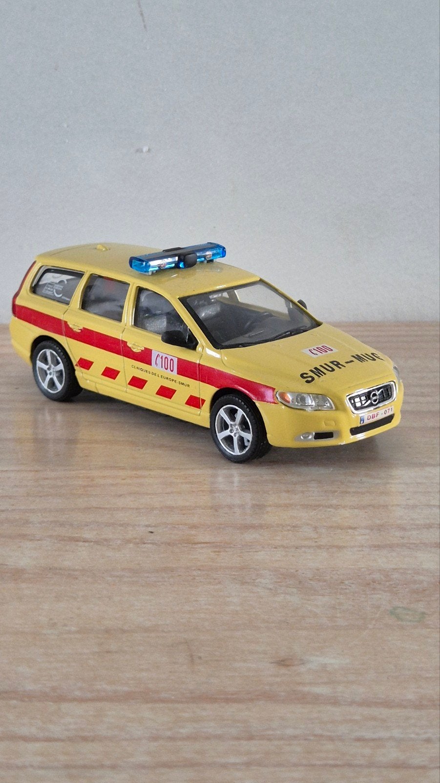Volvo V70 SMUR-MUG, Enlèvement ou Envoi, Comme neuf, Voiture