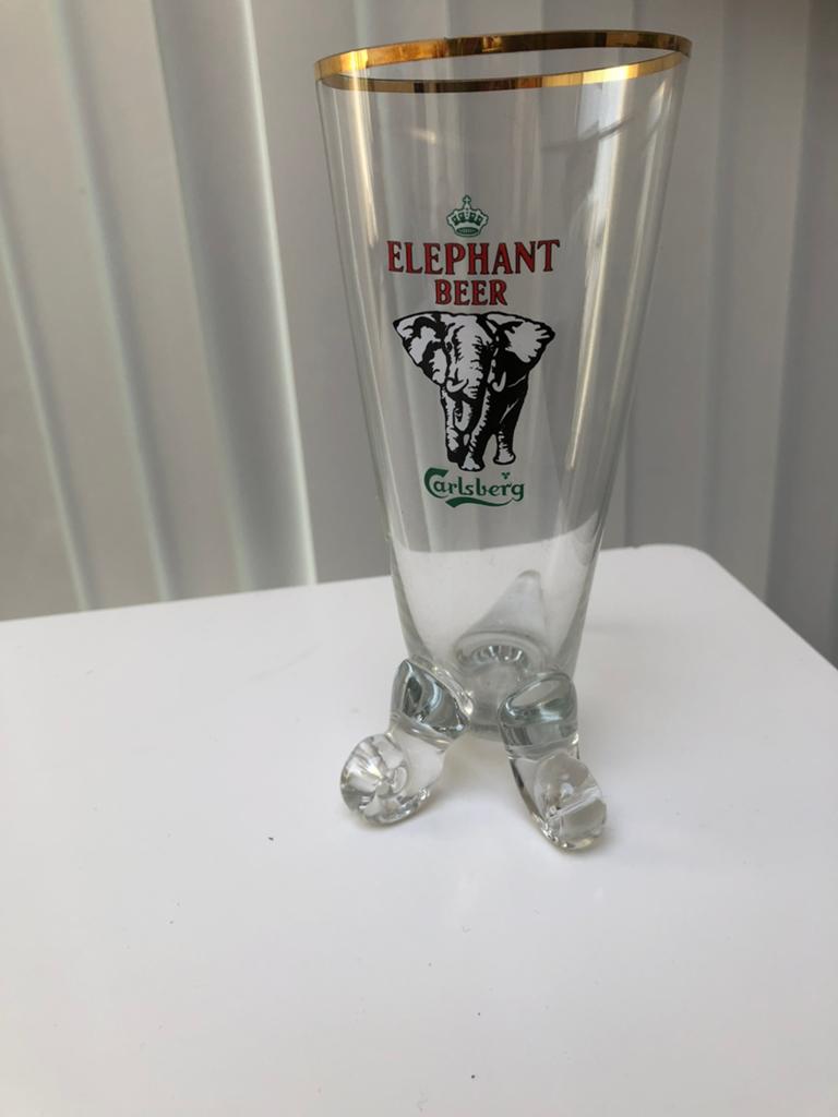 Één glas Elephant Carlsberg, Ophalen, Zo goed als nieuw, Glas of Glazen, Overige merken