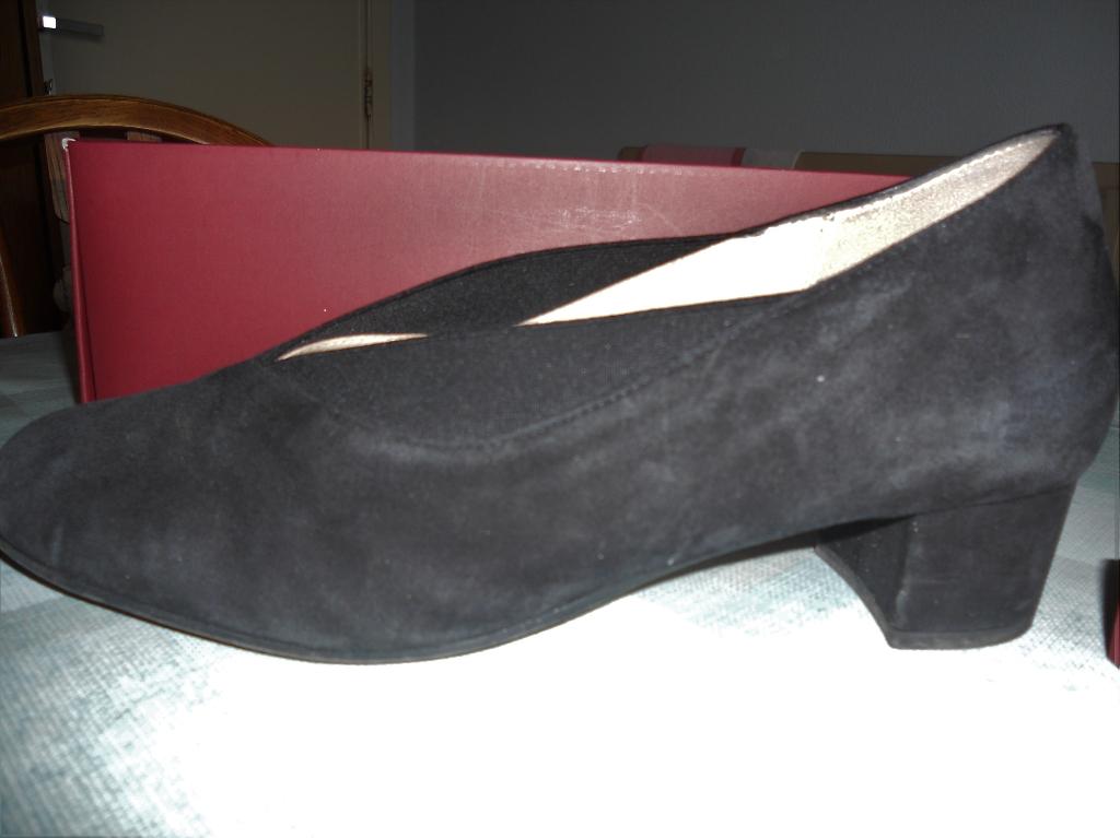 schoenen Hassia maat 38.5 zwart, Hassia, Verzenden, Gedragen, Zwart