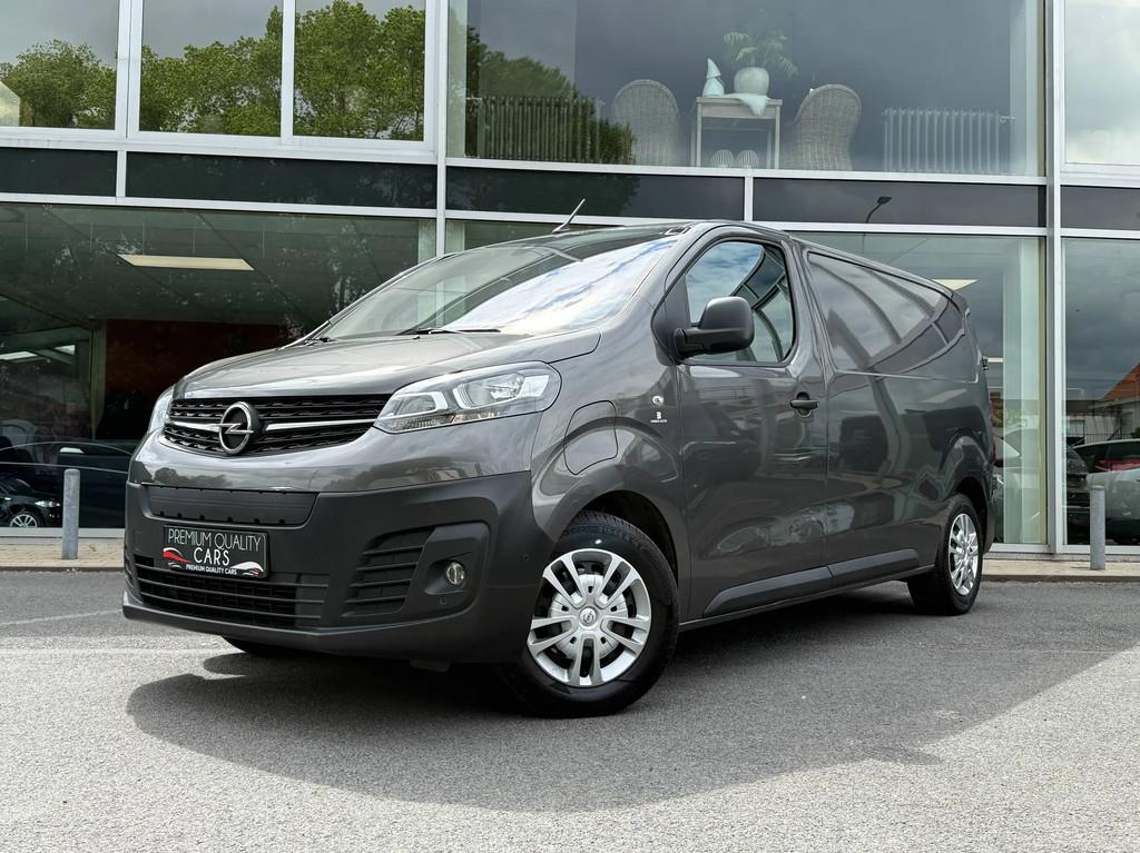 Opel Vivaro-e 50 kWh L2H1 / HEAD UP DISPLAY / TREKHAAK / CAR, Gebruikt, 136 pk, Leder en Stof, 2100 kg