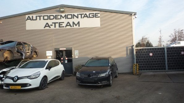 PORTIERSTANGEN RECHTS VOOR Volkswagen Passat Variant (365), Gebruikt, Volkswagen