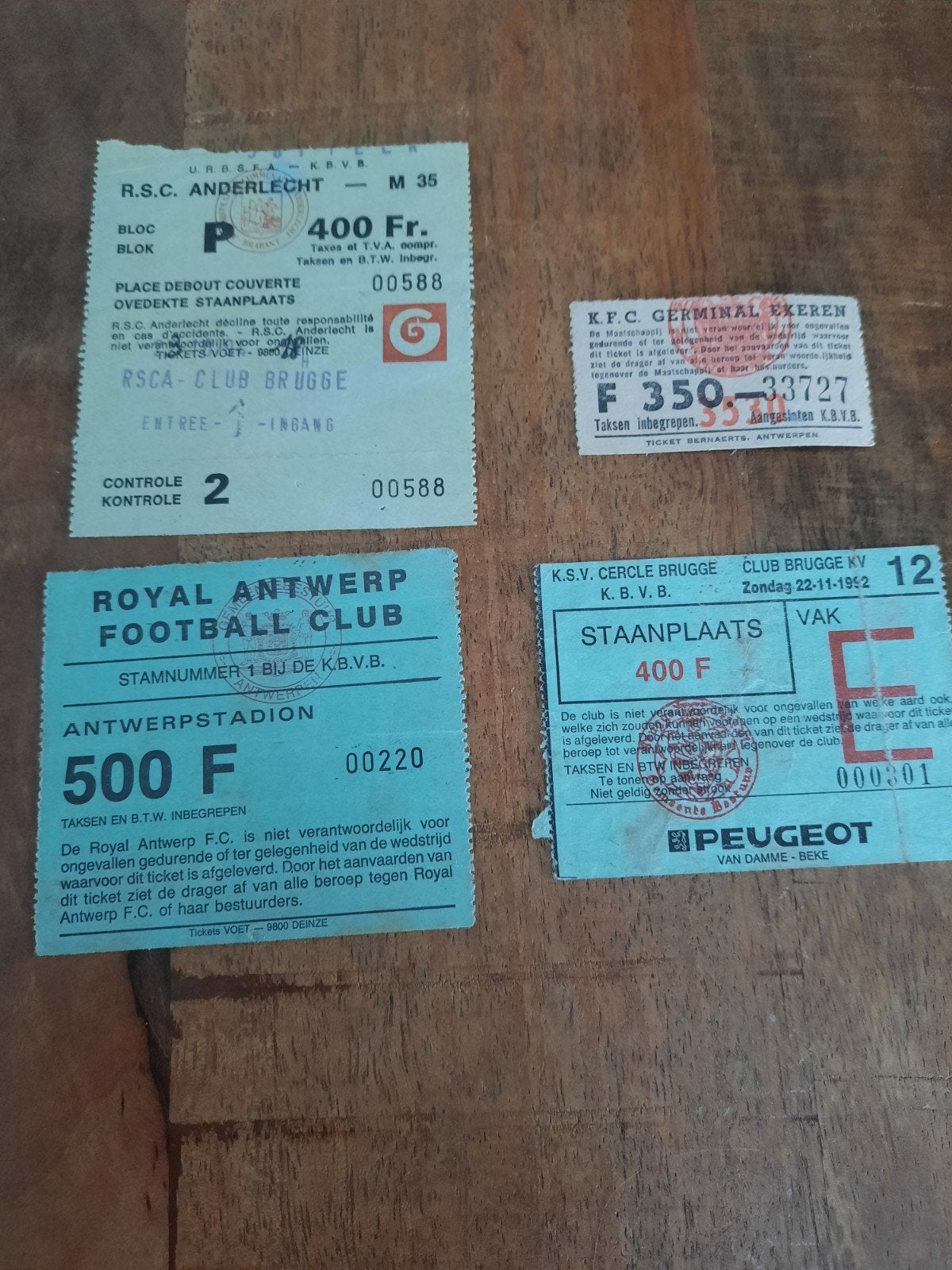 Oude voetbal ticketten, Hobby & Loisirs créatifs, Enlèvement ou Envoi