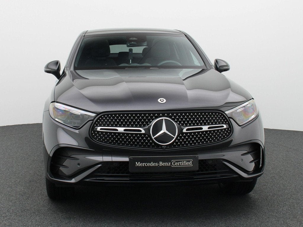 Mercedes-Benz GLC 300e AMG LINE Coupé + PANORAMISCH DAK + D, Auto's, Automaat, Stof, Gebruikt, 2000 kg