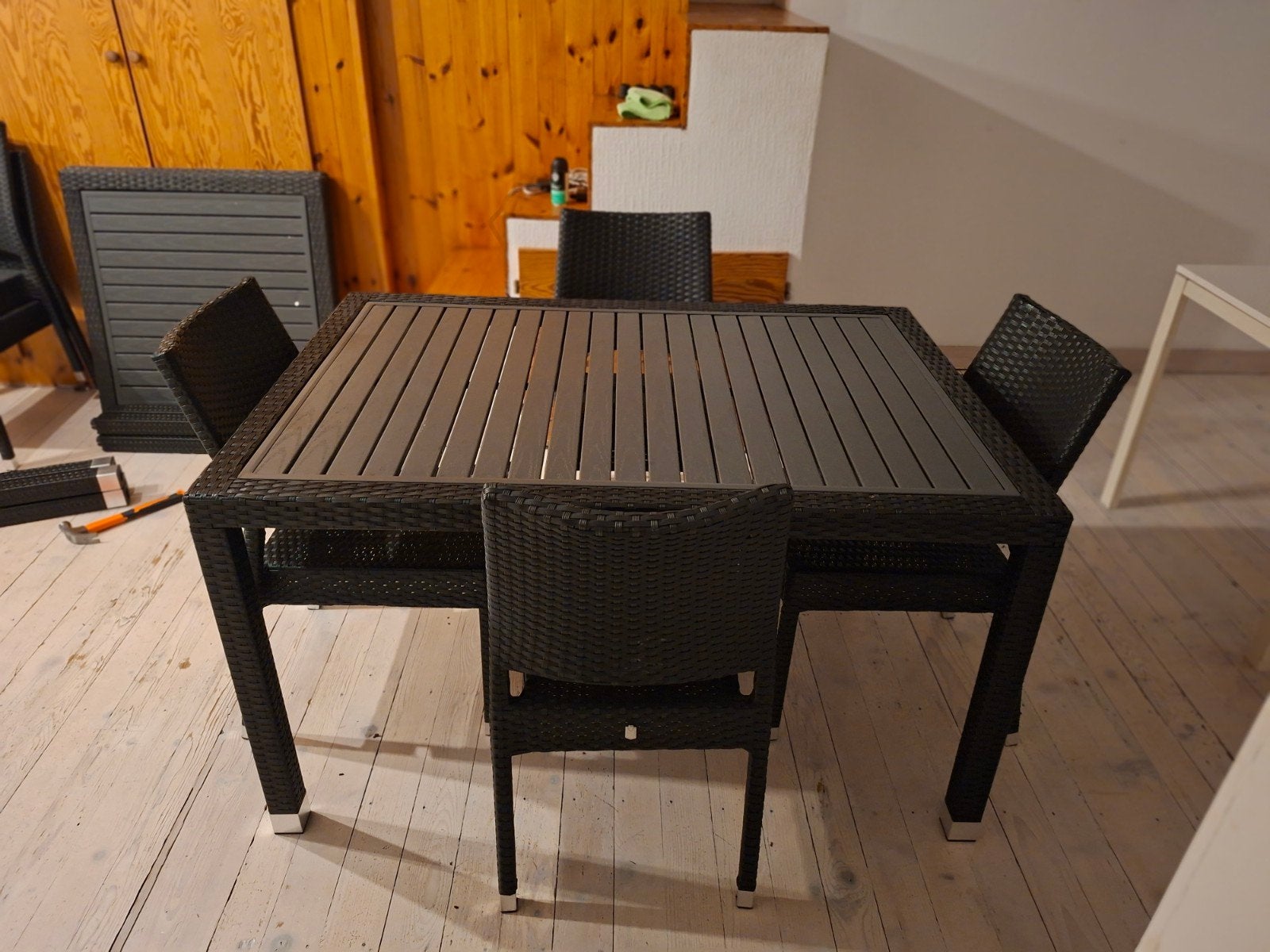 table de jardin/terrasse et c’est 4 chaises 130x90x73 cm, Table à dinner, Osier, Utilisé, Sets de jardin