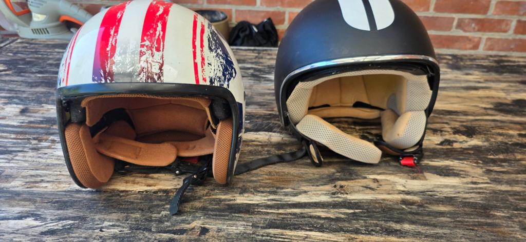 Helmen voor de motor.maat L, Fietsen en Brommers, Brommerhelmen, Ophalen