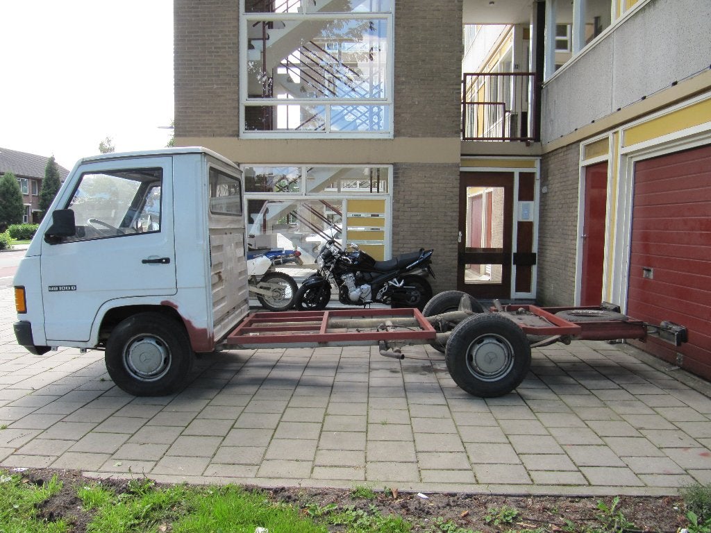 Mercedes MB100 zonder opbouw met Duitse Papieren, Auto's, 75 kW, Overige modellen, 4 cilinders, Diesel
