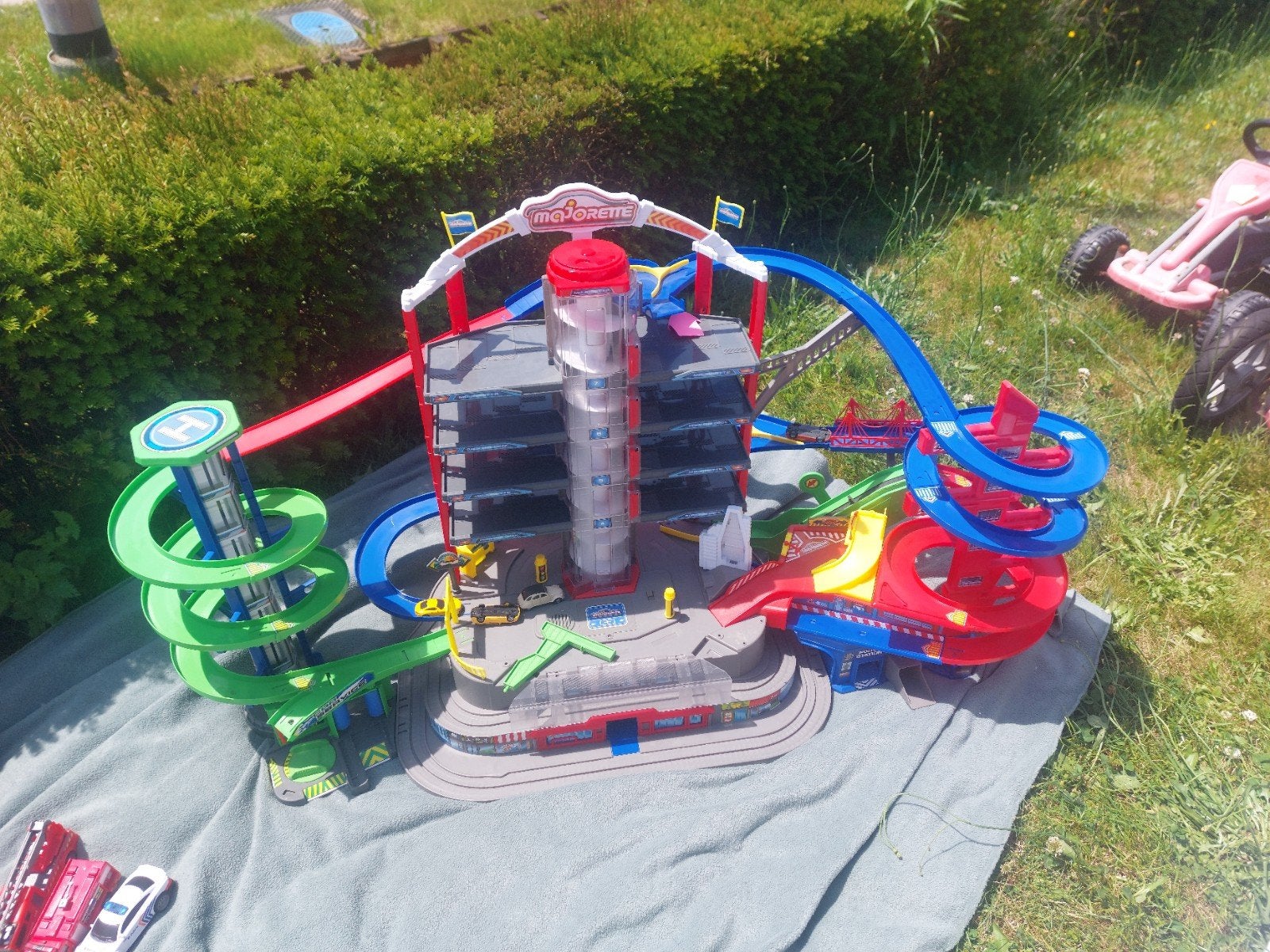 Speelgoedgarage marjorette, Kinderen en Baby's, Speelgoed | Racebanen, Ophalen