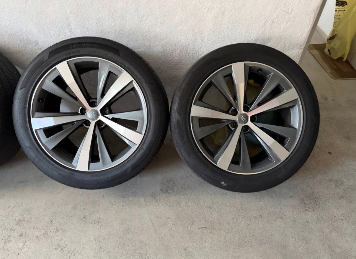 Jantes audi Q7 & Q8 21 pouces original, Autos : Pièces & Accessoires, Pneus et Jantes, 4 Saisons, 285 mm, 21 pouces