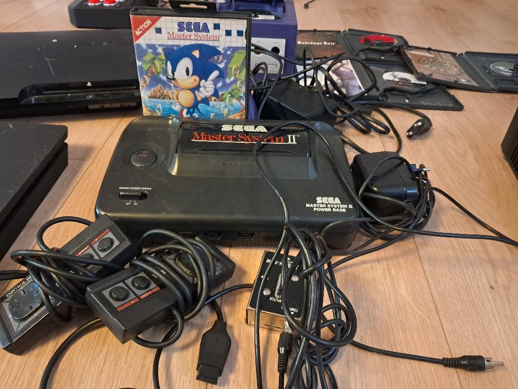 Sega Master System 2, Games en Spelcomputers, Spelcomputers | Sega, Ophalen, Master System, Met 2 controllers, Gebruikt