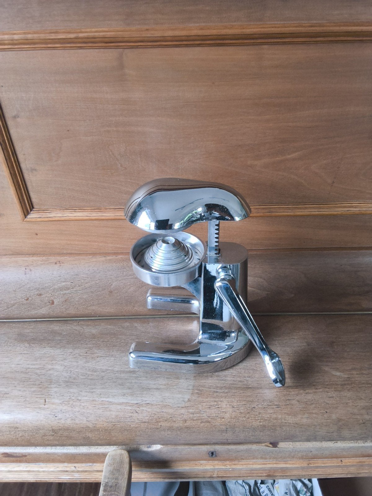 1 presse agrumes vintage en inoxydable, Enlèvement ou Envoi