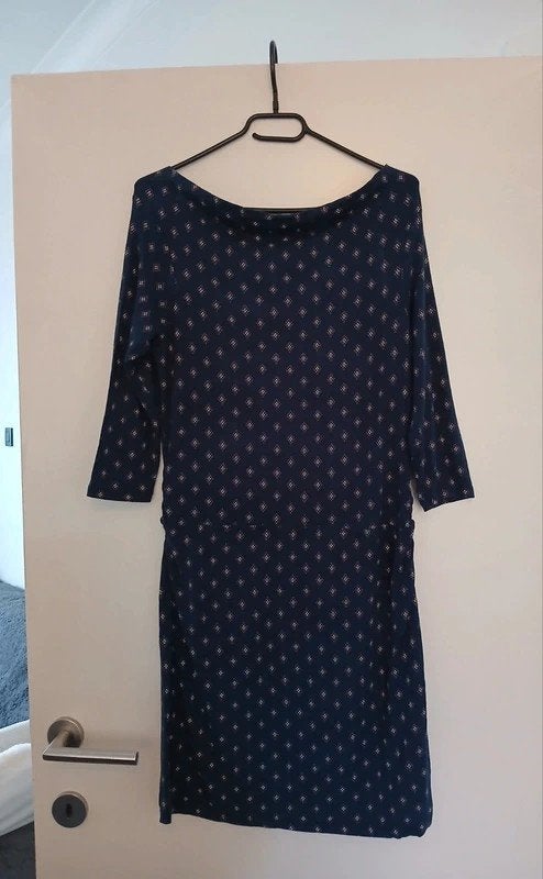 Maat M Marineblauw kleedje met motief Lola&Liza, Zo goed als nieuw, Boven de knie, Ophalen, Maat 38/40 (M)
