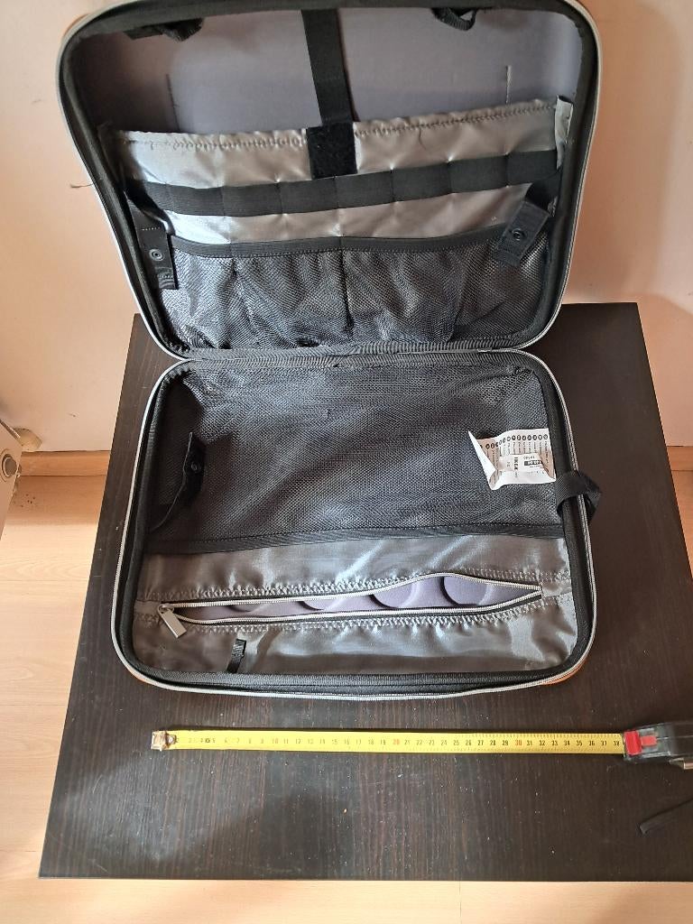 laptoptas, Informatique & Logiciels, Sacoches d'ordinateur portable, Enlèvement ou Envoi, Utilisé, Sac à bandoulière, 14 pouces